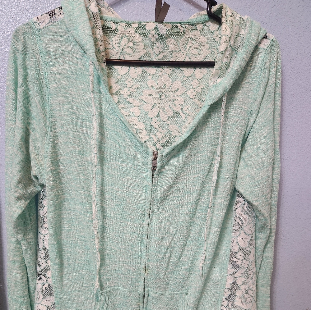 🌻3 for $30 Vanity Clothing🌻